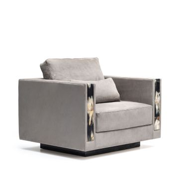 Arcahorn Zeus Armchair