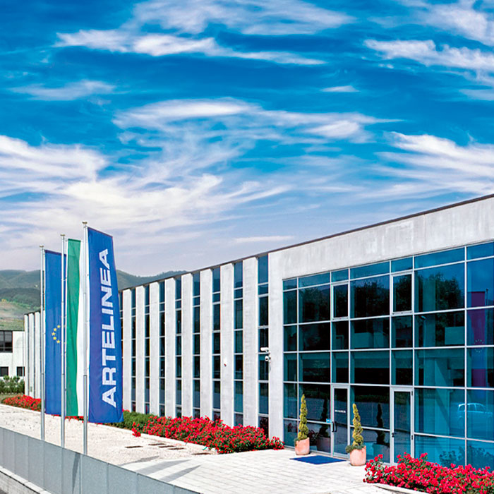 Artelinea – Innovative Italian Bathroom Solutions with Exclusive Materials and Craftsmanship Luxury Bathroom Interior by Artelinea – Italian Design in Bathroom Furniture and Accessories