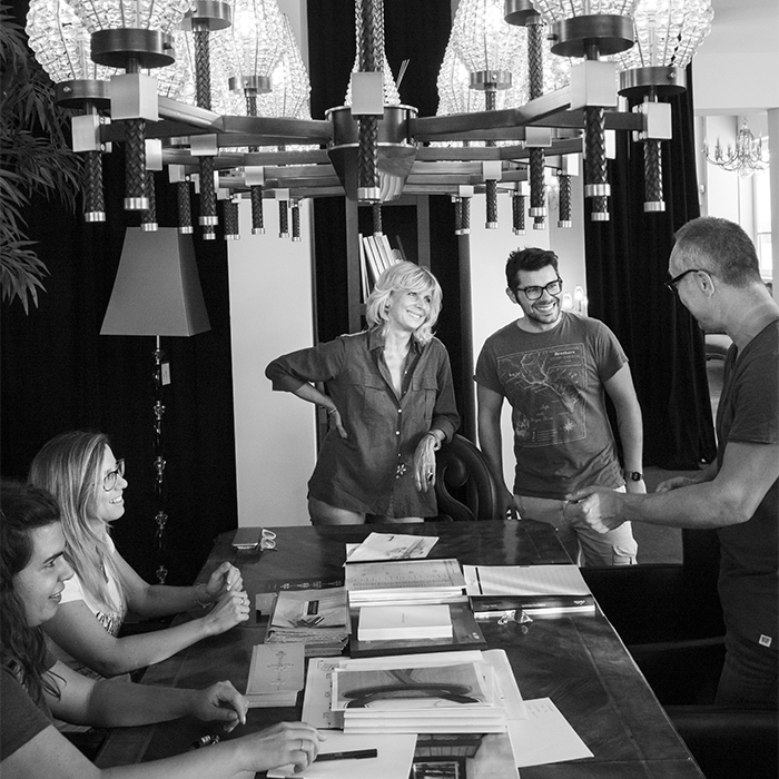 Patrizia Garganti – Bespoke Italian designer lighting and luxury chandeliers on 101Domus
